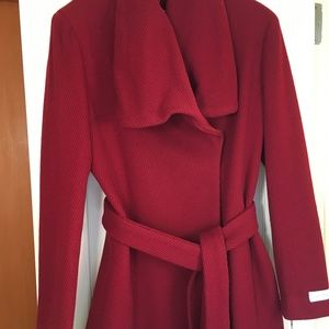 Calvin Klein 4P cranberry belted winter jacket